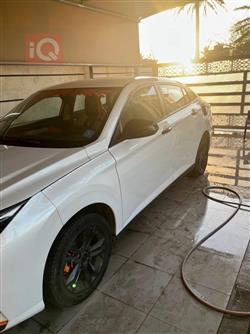 دۆنگ فینگ شاین